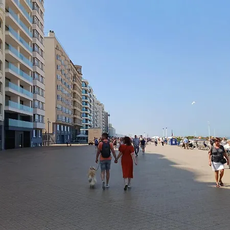 Reserve Met Zeezicht Lägenhet