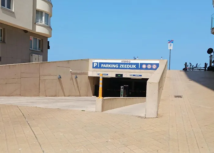 Reserve Met Zeezicht أوستيند